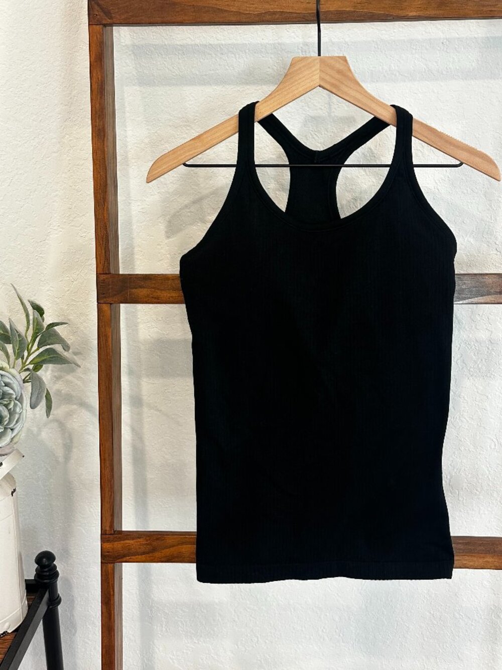 Black Ribbed Racerback Tank Built In Bra Medium - Picture 2 of 12